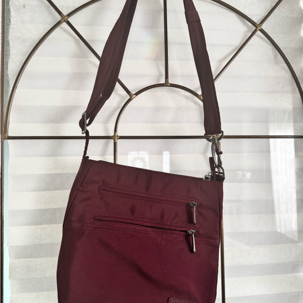 Tracker Secure Crossbody Travel Bag